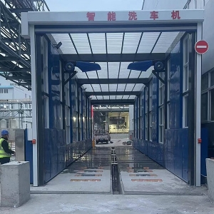 智能龍門洗車機(jī)